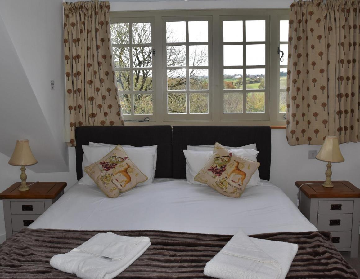 Three Horseshoes Country Inn Barry Eksteriør billede