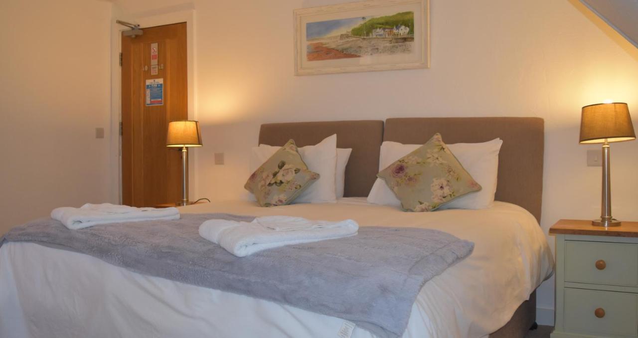 Three Horseshoes Country Inn Barry Eksteriør billede